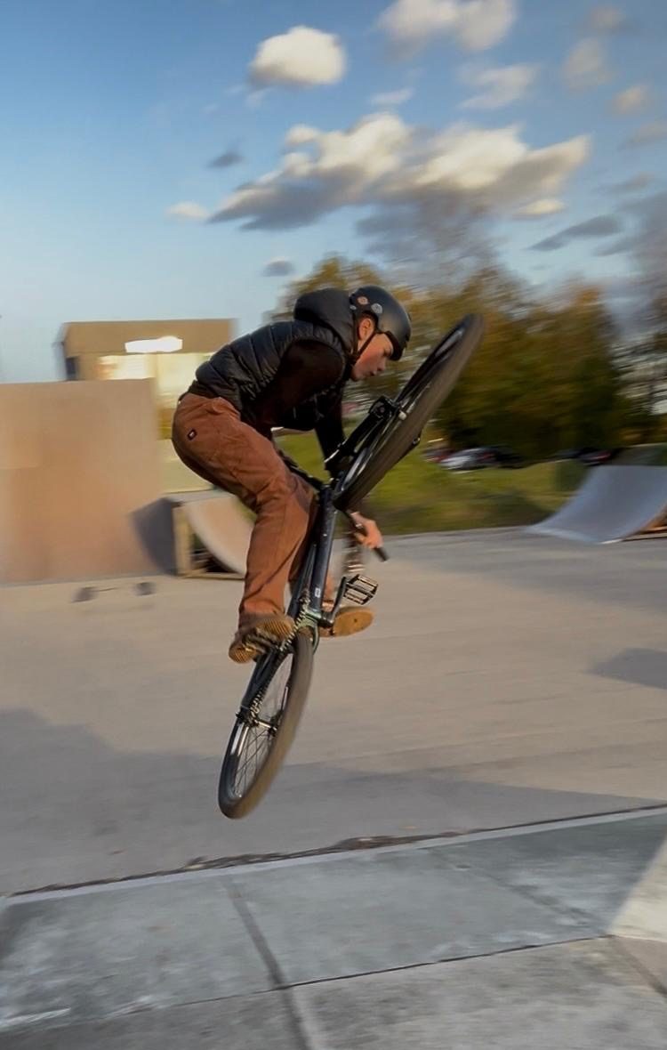 6b53f1d6-9801-49bb-becf-b92afe6169dc